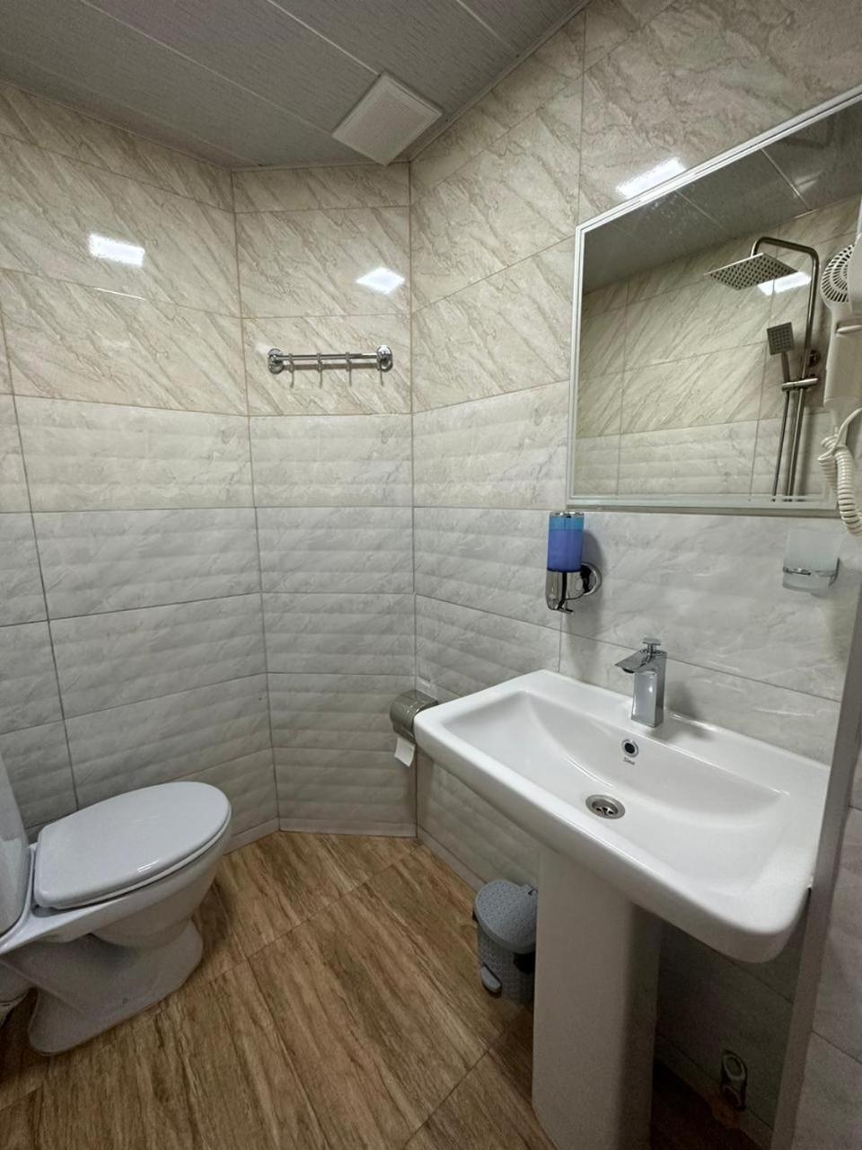 מלון Polaris Kazbegi מראה חיצוני תמונה